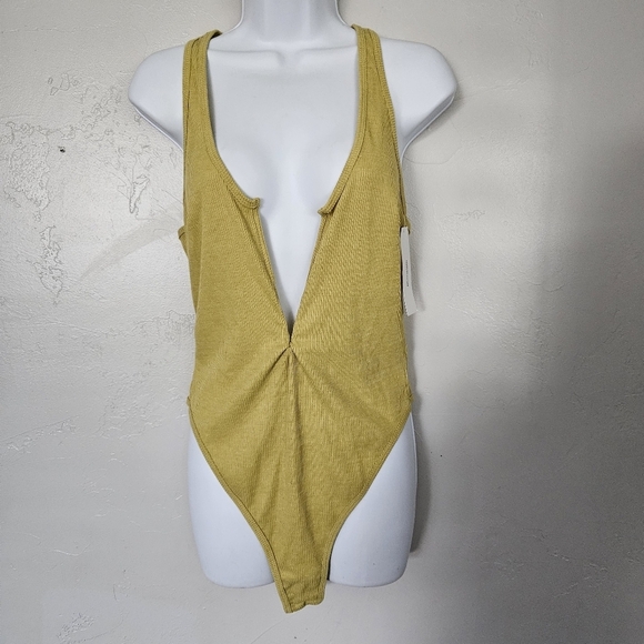 Out From Under Urban Outfitters NWT Women's Large Bodysuit V-neck Racerback Top - Picture 1 of 9